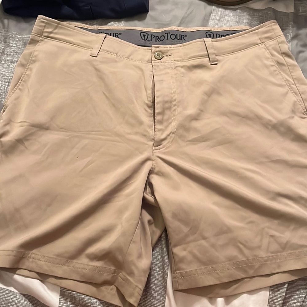 Size 36 Pro Tour Shorts